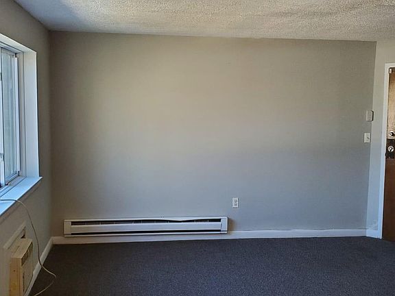3rd image of 16 Bell Ct APT C2