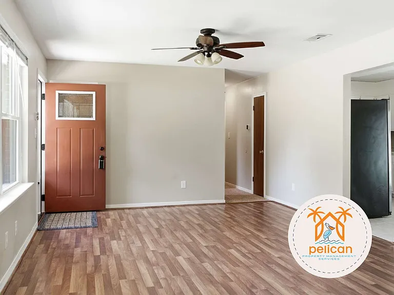 648 Deedra Ave — Photo 9