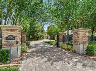 3235 Bishop Estates Rd, Saint Johns, FL 32259