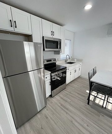 2nd image of 1237 Clavel Ave #C