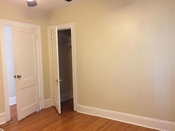 3rd image of 6533 Dalzell Pl Floor 1