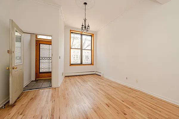 Rented by Exit Realty Group | media 14