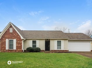 7483 Appling Estate Dr, Memphis, TN 38133