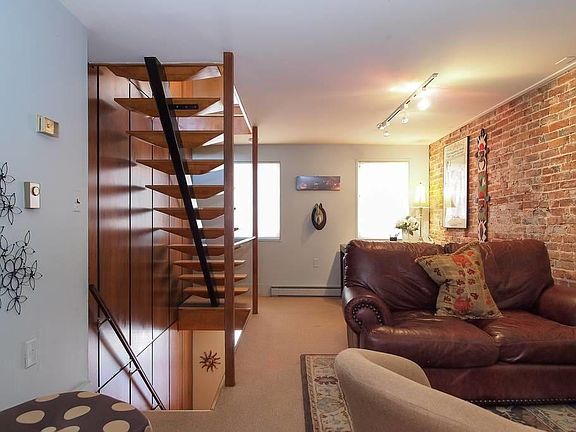 Mid-level living room