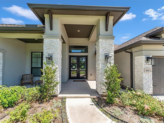 5th image of 1027 Groveton Ridge Ln
