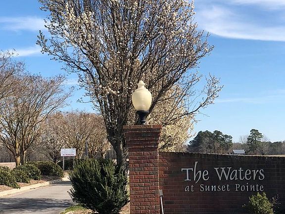 4th image of 486 Pointe Vista Drive LOT 83