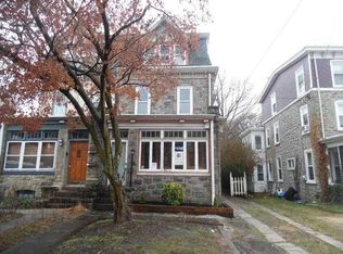 463 Green Ln, Philadelphia, PA 19128