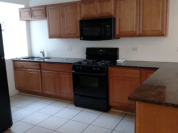 5th image of 7040 S Cregier Ave #1