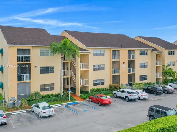 15285 SW 107th Ln APT 201, Miami, FL 33196