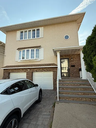 231 Sedore Ave #1 Photo 1 231 Sedore Ave #1 Photo 1