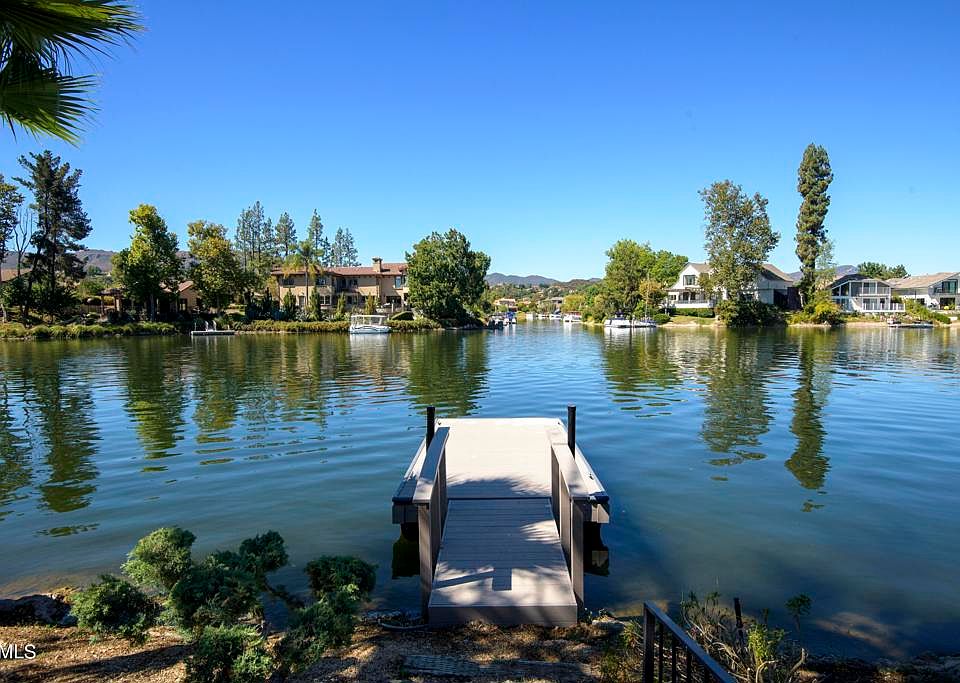 1st image of 2784 Lakeridge Ln