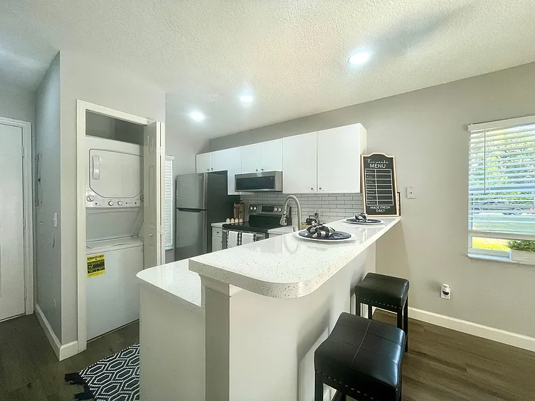 Village Park Townhomes | 2 & 3 Bedroom Apartments in Lady Lake, FL — Photo 47