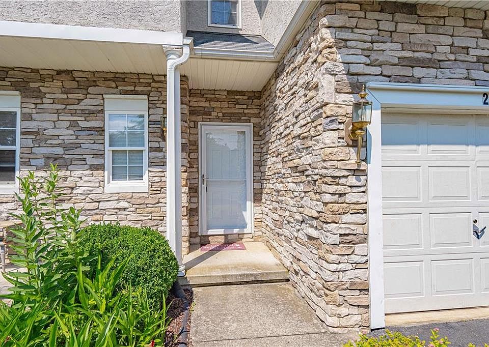 266 Maple Ct Alburtis, PA, 18011 Apartments for Rent Zillow