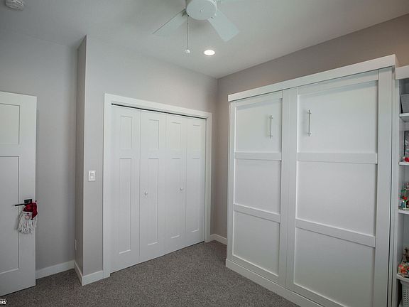 3rd image of 2320 Eastland Dr