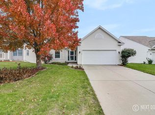 3100 Winter Ridge Dr, Holland, MI 49424