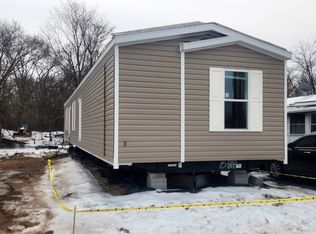 3 Rivermead Blvd, East Hartford, CT 06118