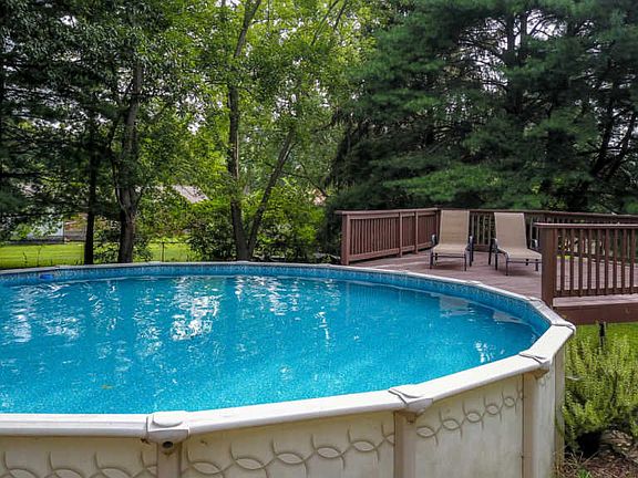 5th image of 187 Grandview Dr