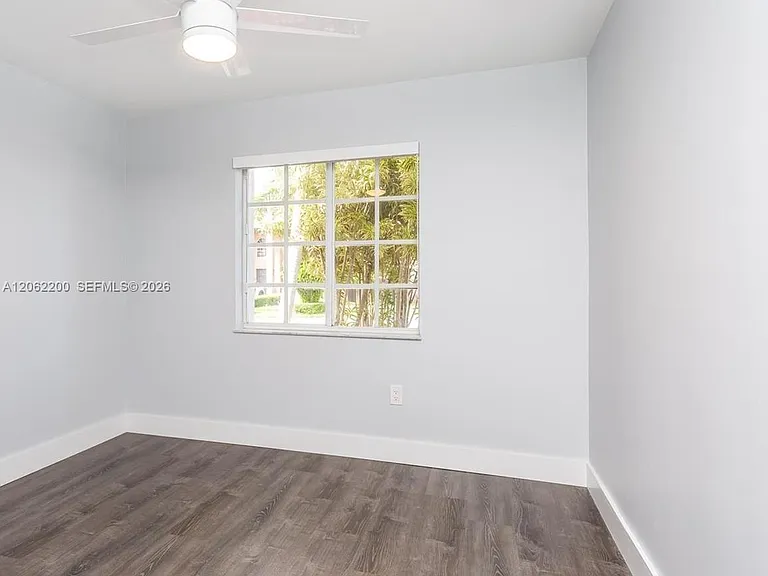 14003 SW 147th Ct — Photo 9