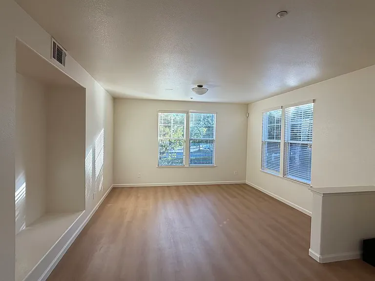 10863 Packard St #157 — Photo 2
