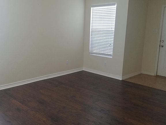 front sitting area
