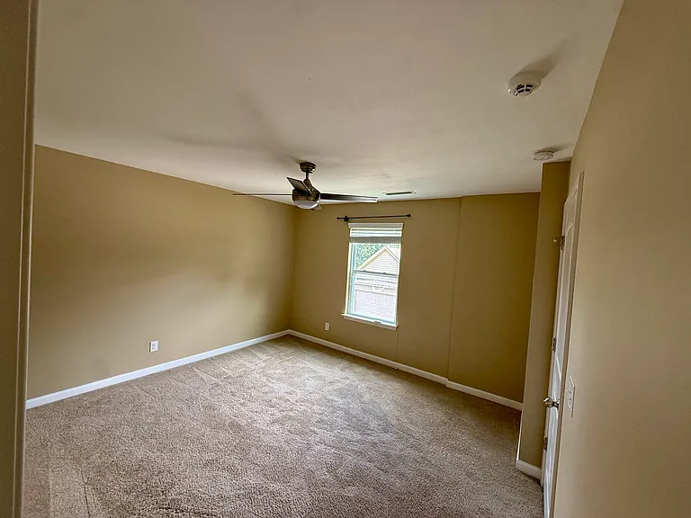 7007 McLothian Ln — Photo 60