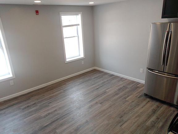 3rd image of 743 N 44th St #3