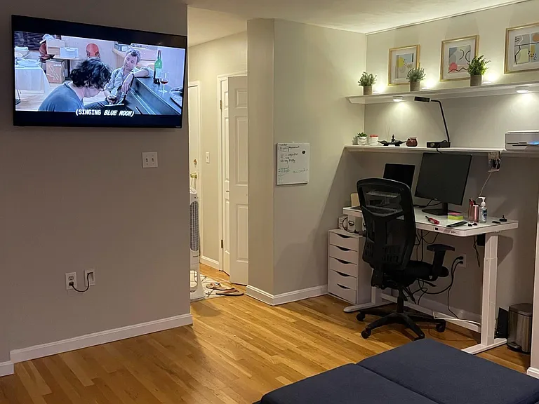 2145 California St NW #201 — Photo 4