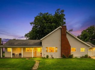 2096 230th St, Washington, IA 52353