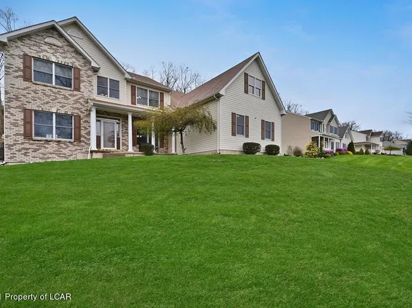 47 Teaberry Dr, Drums, PA 18222