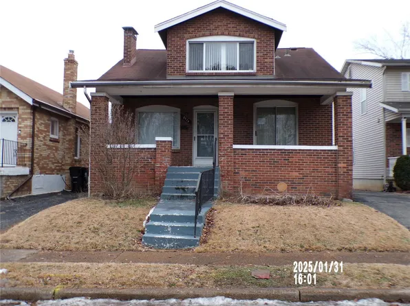 8524 Richard Ave, Saint Louis, MO 63132