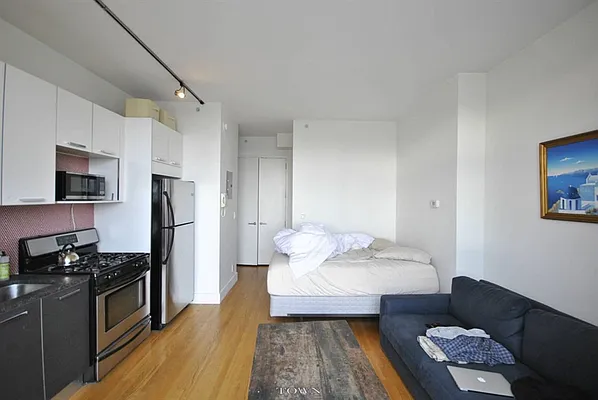 Rented by Citi Habitats | media 40