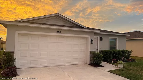 1388 Stone Ridge Cir Photo 1