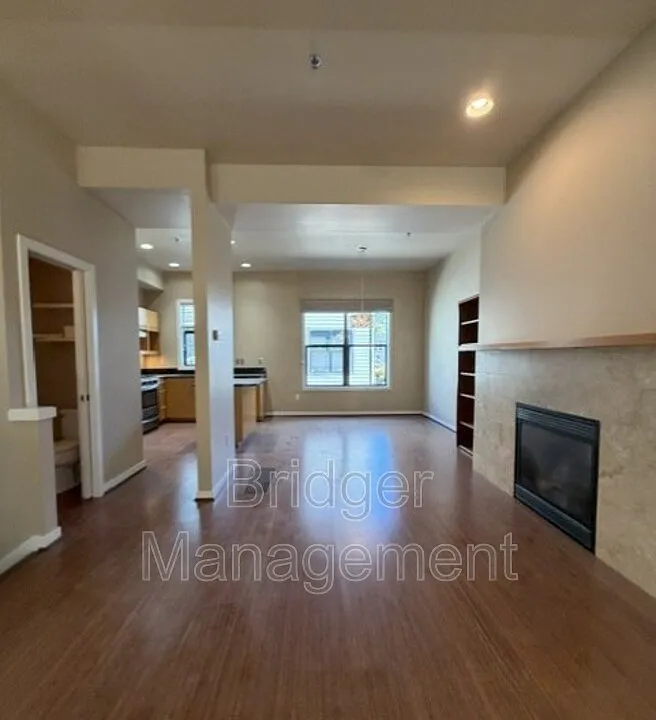 1420 NW 20th Ave #502
