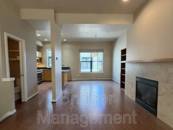 1420 NW 20th Ave, Portland, OR