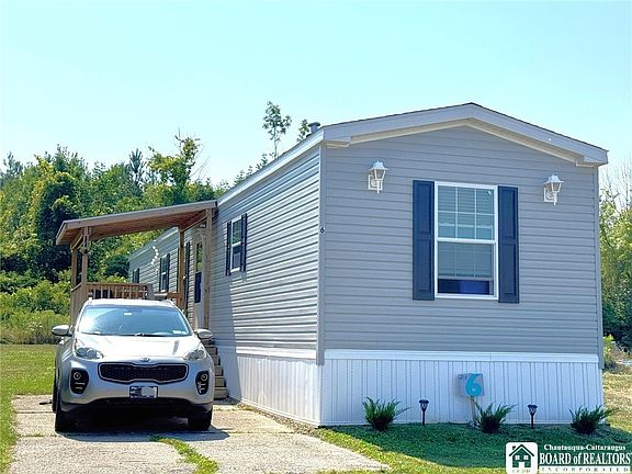 3rd image of 12593 Alleghany Rd
