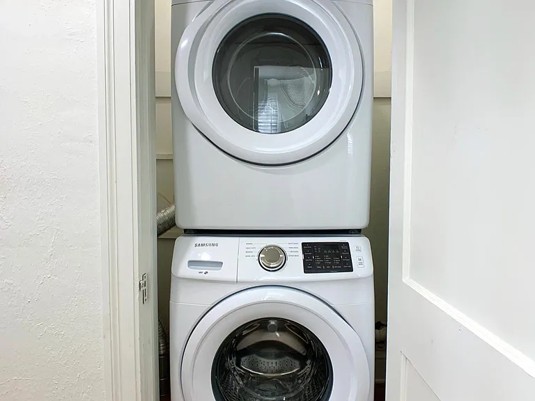 830 Lasalle St #3 — Photo 10