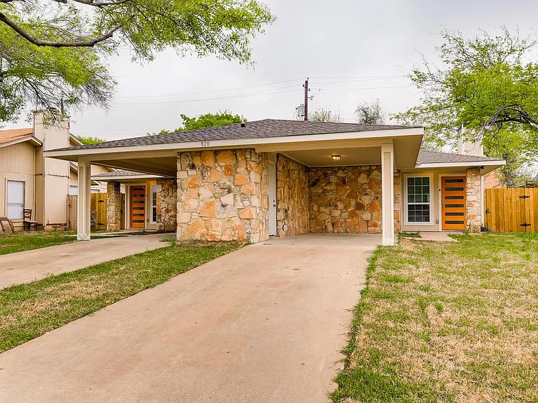 920 Fieldwood Dr — Photo 10