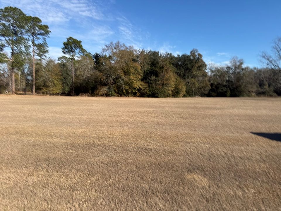 2nd image of 1863 Old Berlin Rd