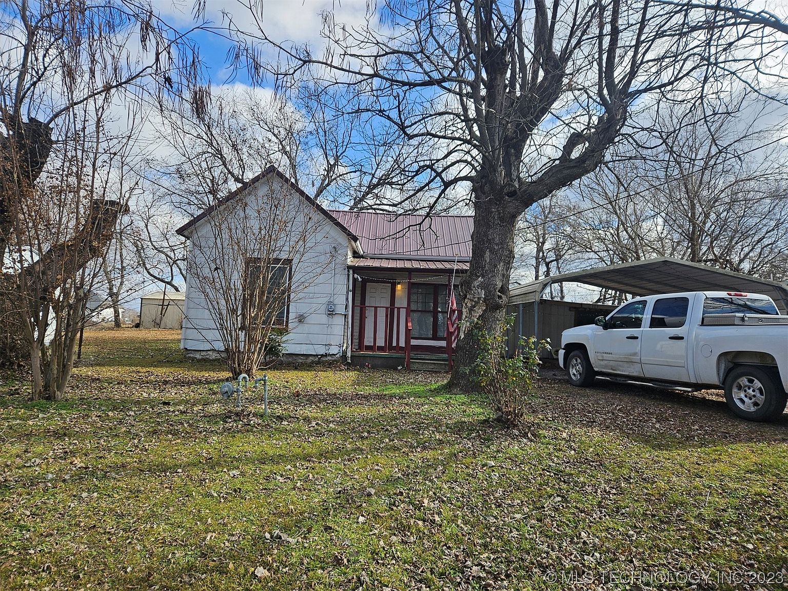 123 S 6th St, Porter, OK 74454 | MLS #2344126 | Zillow