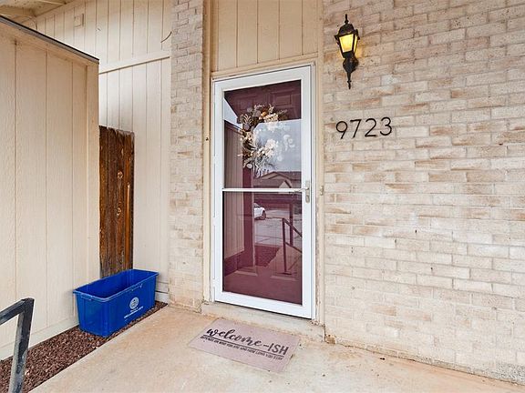 5th image of 9723 Hefner Village Blvd