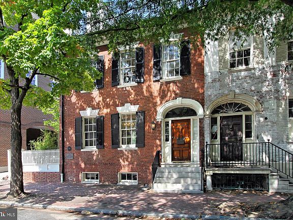 3rd image of 611 Cameron St