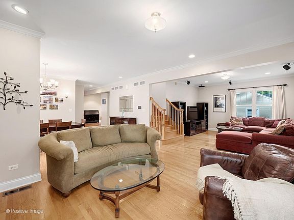 5th image of 217 S Summit St