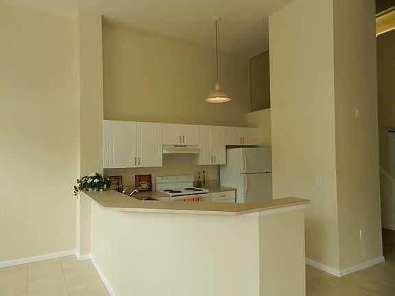 3rd image of 4791 Via Palm Lk Unit 1705