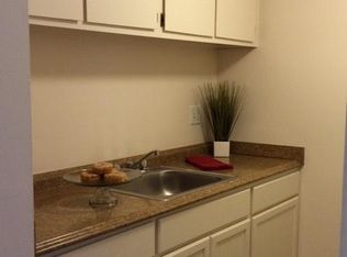 14374 E Nine Mile Rd APT 104, Warren, MI 48089