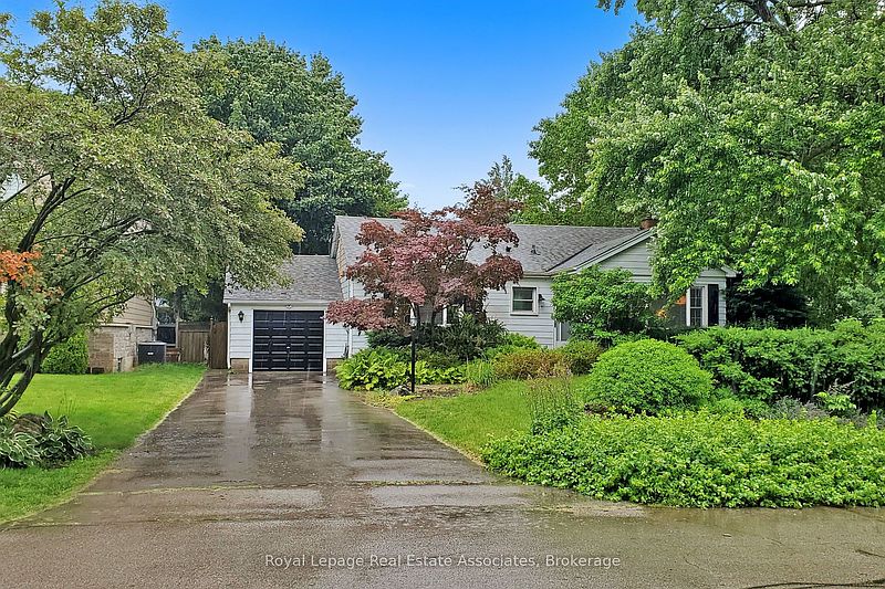 Burlington House for rent - 3 Bedrooms — photo 3
