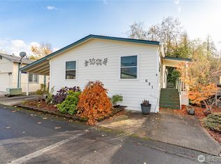 621 NE Saturn Ln, Bremerton, WA