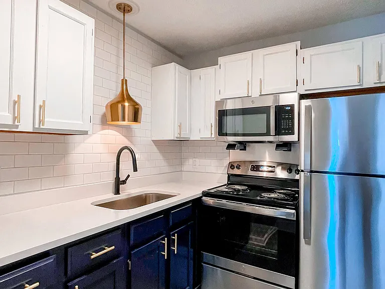WOOD KITCHEN CABINETS