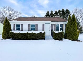 111 North Ave, Newark, NY 14513