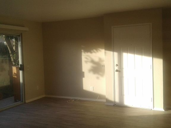 4th image of 1365 Crafton Ave APT 1101