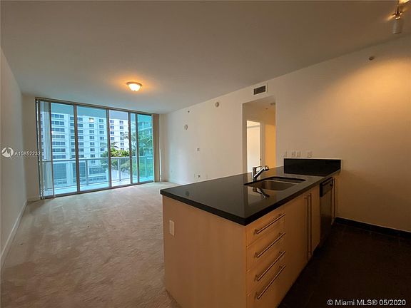 2nd image of 1111 SW 1st Ave APT 1018-N